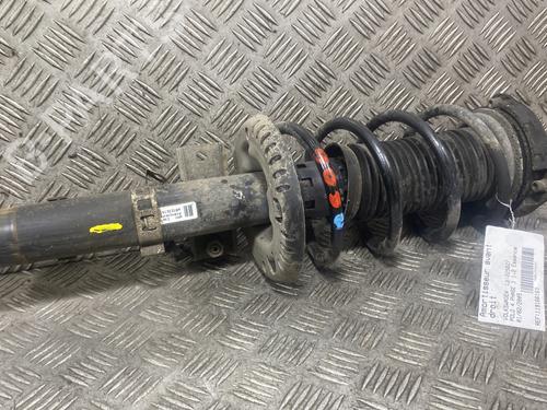 Used Right front shock absorber Right front shock absorber VW POLO IV (9N_, 9A_) 1.2 (54 hp) 33484740 33484740