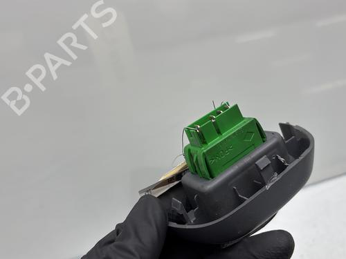 Used Right front window switch Right front window switch PEUGEOT 107 (PM_, PN_) 1.4 HDi (54 hp) 28281513 28281513