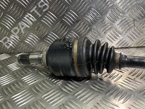 Used Left front driveshaft TOYOTA YARIS (_P13_) 1.5 Hybrid (NHP130_, NHP130) (101 hp) 20027573