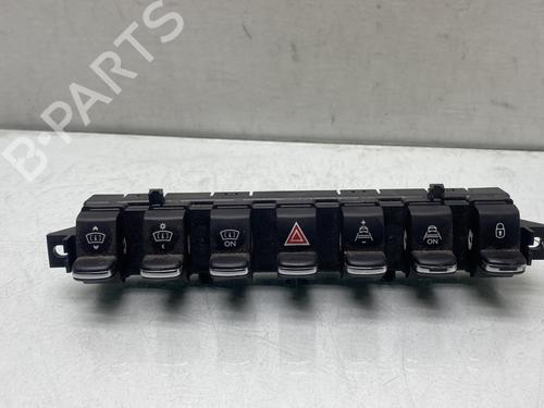 Used Warning switch PEUGEOT 3008 I MPV (0U_) 2.0 HDi 150 / BlueHDi 150 (150 hp) 29939635