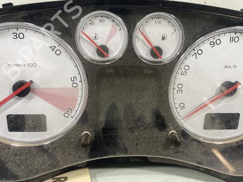 Instrument cluster PEUGEOT 307 CC (3B) 2.0 HDi 135 | BP28279854C47 