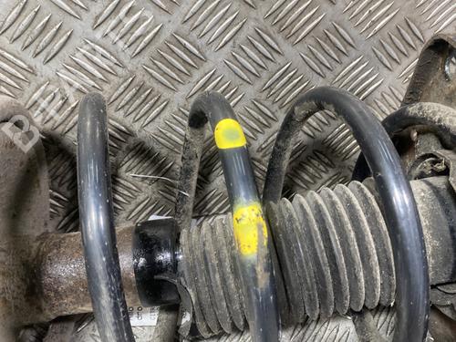 Used Right front shock absorber Right front shock absorber CITROËN C8 (EA_, EB_) 2.0 (136 hp) 31048982 31048982