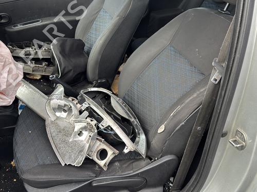 Switch RENAULT CLIO III (BR0/1, CR0/1) 1.5 dCi (BR17, CR17) | BP30307453I30  - Image 8
