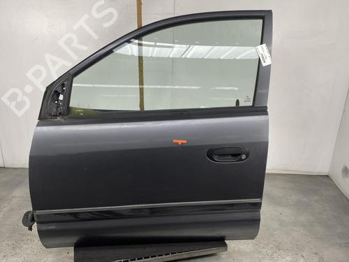 Used Left front door Left front door 21958145 21958145