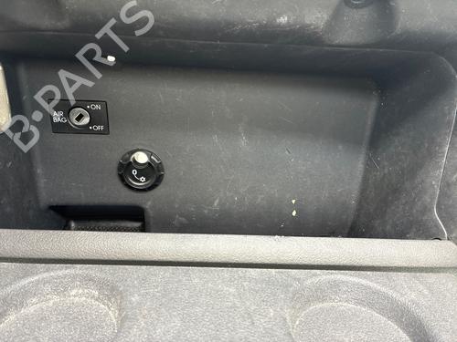 Vano posta oggetti Vano posta oggetti VW TOURAN (1T1, 1T2) 1.9 TDI (105 hp) 37452379 37452379