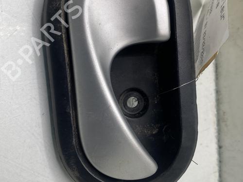 Used Front left interior door handle DACIA SANDERO 1.4 (BS0C, BS0A, BS0G, BS1F, BS0E) (75 hp) 30080299