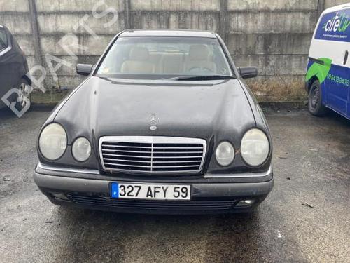 Right taillight MERCEDES-BENZ E-CLASS (W210) E 240 (210.061) | BP21200942C35 