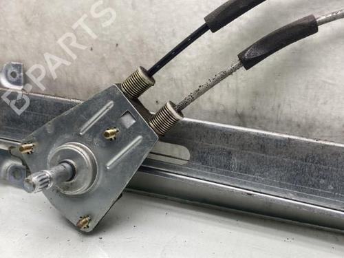 Used Front right window mechanism Front right window mechanism MAZDA DEMIO (DW) 1.3 16V (DW3W, DW19) (63 hp) 19954083 19954083