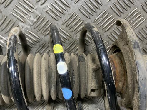 left-front-shock-absorber-citroen-c4-cactus-2014-32314584 main image