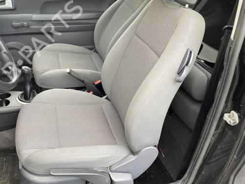 Høyre foran beltestrammer VW FOX Hatchback (5Z1, 5Z3, 5Z4) 1.2 | BP27712049C88 