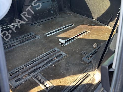 Fuse box PEUGEOT 807 (EB_) 2.2 HDi | BP38274096E1  - Image 19