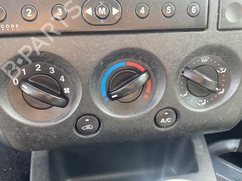 Rear bumper FORD FIESTA V (JH_, JD_) 1.4 TDCi | BP31146853C8