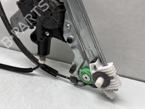 Rudehejsemekanisme ventre foran RENAULT MEGANE IV Hatchback (B9A/M/N_) 1.2 TCe 130 (B9MR) | BP29759327C22