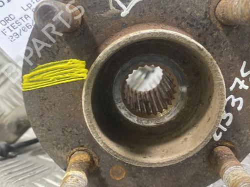 Used Right front steering knuckle Right front steering knuckle FORD FIESTA VI (CB1, CCN) 1.25 (82 hp) 19951207 19951207