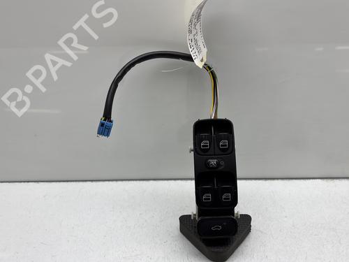 Used Left front window switch MERCEDES-BENZ C-CLASS (W203) C 220 CDI (203.008) (150 hp) 29841739