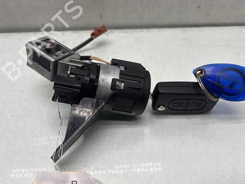 Used Ignition barrel PEUGEOT 207 (WA_, WC_) 1.4 HDi (68 hp) 28280289