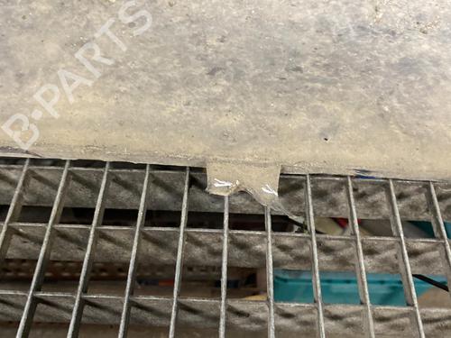 Used Front bumper Front bumper 21960031 21960031