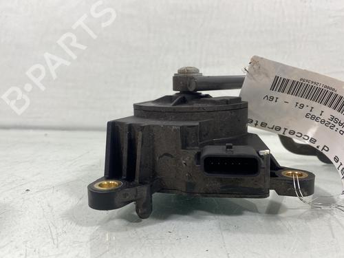 Pedal RENAULT SCÉNIC II (JM0/1_) 1.6 (JM0C, JM0J, JM1B) | BP29866836I4