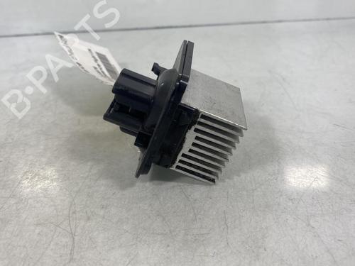 Used Heater resistor Heater resistor SUZUKI IGNIS III (MF, FF) 1.2 Hybrid AllGrip (ATK412) (90 hp) 19954367 19954367