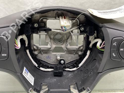 steering-wheel-opel-corsa-f-p2jo-2019-25770395 main image