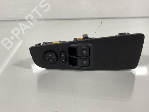 Used Left front window switch Left front window switch FIAT BRAVO II (198_) 1.6 D Multijet (198AXH1B) (105 hp) 19977071 19977071