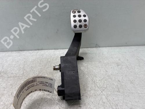 clutch-pedal-peugeot-rcz-2010-2011-2012-2013-2014-2015-23987212 main image