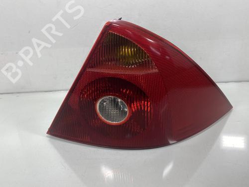 Used Right taillight FORD MONDEO III (B5Y) 1.8 16V (110 hp) 19954094