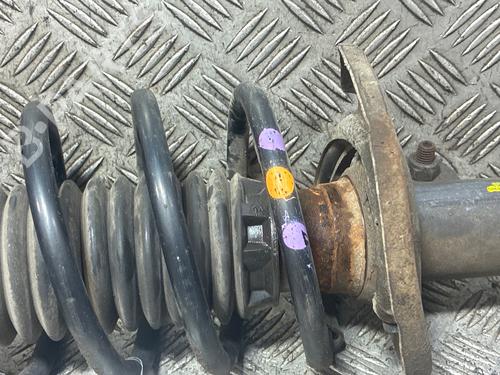Used Left front shock absorber Left front shock absorber CITROËN C3 Picasso (SH_) 1.6 HDi (90 hp) 39753757 39753757