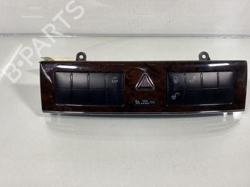 Used Warning switch MERCEDES-BENZ C-CLASS (W203) C 220 CDI (203.008) (150 hp) 20005177
