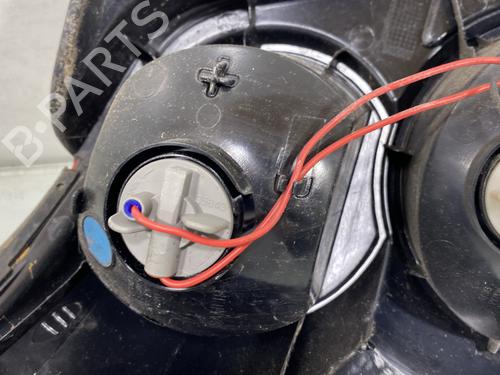 right-taillight-chevrolet-aveo-saloon-t300-2011-28100381 main image