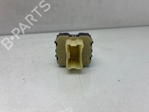 left-front-window-switch-renault-clio-iv-bh_-2012-2013-2014-2015-2016-2017-2018-2019-2020-2021-37171621 main image