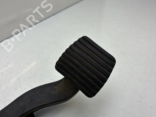 Used Clutch pedal Clutch pedal PEUGEOT 206 Hatchback (2A/C) 1.4 i (75 hp) 33659126 33659126