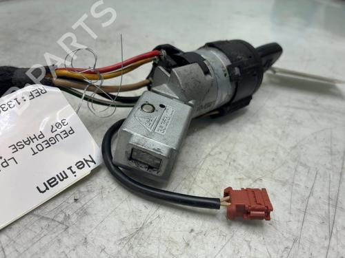 Ratlås/Tændingslås Ratlås/Tændingslås PEUGEOT 307 (3A/C) 2.0 HDi 90 (90 hp) 39753350 39753350