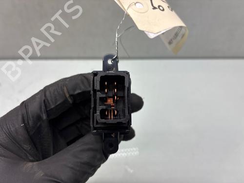 Used Right front window switch Right front window switch 39486714 39486714
