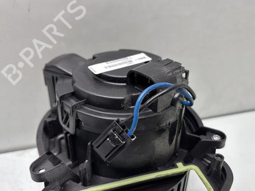 Used Heater blower motor Heater blower motor RENAULT MEGANE IV Hatchback (B9A/M/N_) 1.2 TCe 130 (B9MR) (130 hp) 29886889 29886889
