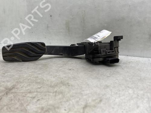 Used Pedal Pedal RENAULT CLIO V (B7_) 1.5 Blue dCi 85 (B7AG) (86 hp) 19972737 19972737