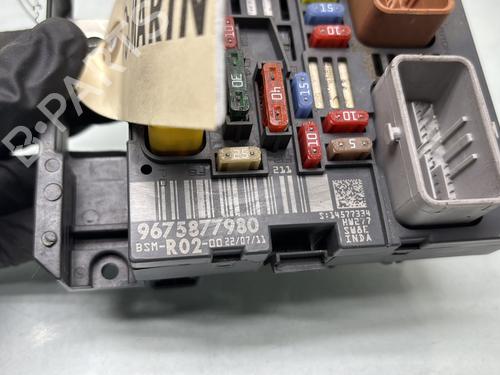 Fuse box CITROËN C4 Picasso I MPV (UD_) 1.6 HDi | BP29841653E1