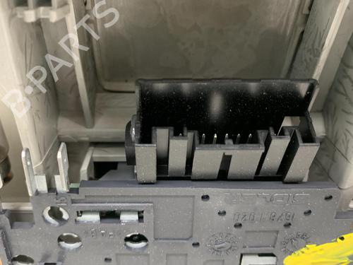 Used Interior roof light Interior roof light AUDI A6 C6 (4F2) 2.0 TDI (140 hp) 20025223 20025223