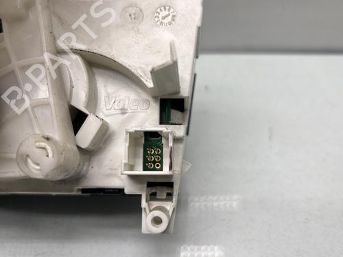 Used Climate control Climate control 32168558 32168558