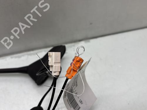 antennabase-opel-corsa-f-p2jo-2019-31379319 main image