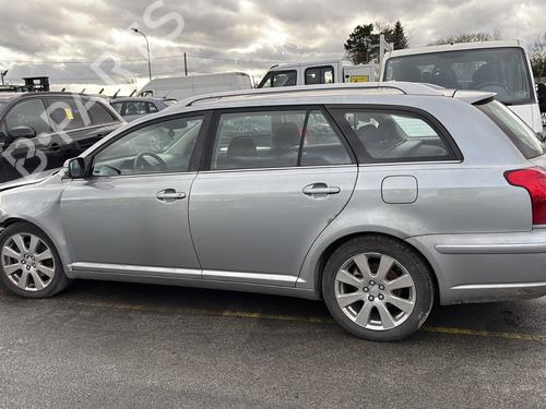 Right front fenders TOYOTA AVENSIS Estate (_T25_) 2.0 D-4D (ADT250_, ADT250R) | BP30490376C42 