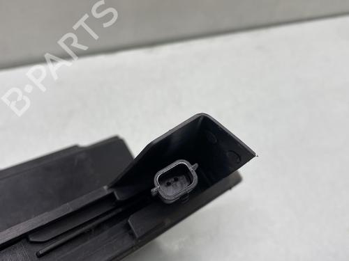 Used Front left lock Front left lock TOYOTA YARIS (_P13_) 1.0 (KSP130_, KSP130) (69 hp) 25602276 25602276