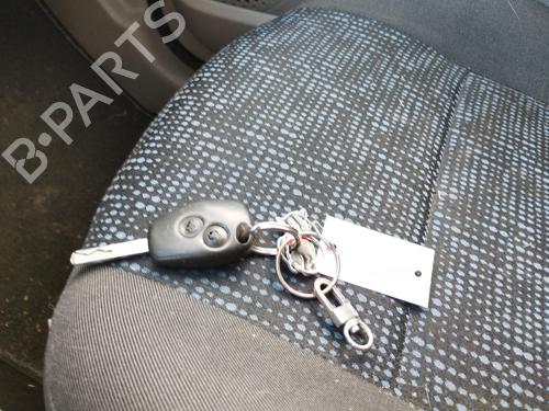 Steering wheel RENAULT TWINGO II (CN0_) 1.2 (CN0D) | BP32062996C49 - Image 7