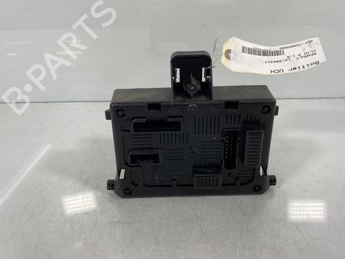 Used Fuse box RENAULT CLIO III Hatchback Van (SB_, SR_) [2005-2025]  19994081