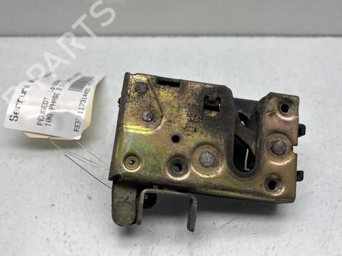 Vergrendeling links voor PEUGEOT 106 II (1A_, 1C_) 1.1 i | BP30910457C98