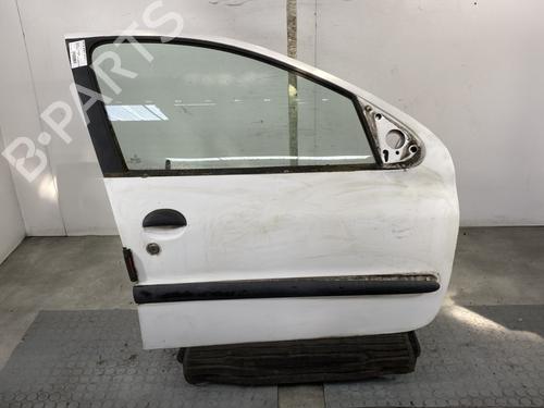 Used Right front door PEUGEOT 206 Hatchback (2A/C) 1.9 D (69 hp) 25483662