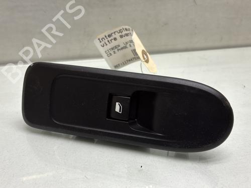 right-front-window-switch-citroen-c3-ii-sc_-2009-33830276 main image