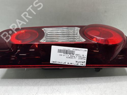 Used Left taillight PEUGEOT PARTNER Box Body/MPV 1.6 HDi (90 hp) 31213292