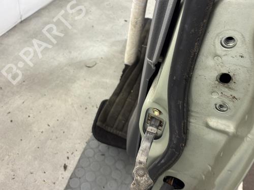 Dør venstre fortil Dør venstre fortil TOYOTA YARIS (_P1_) [1999-2005] 33742800 33742800