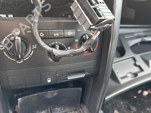 Front right door window PEUGEOT 207 (WA_, WC_) 1.4 HDi | BP24592172C19 